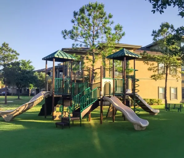 imgi_9_first-impressions-shawgrass-lawn-copy-5