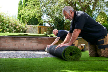 How To Maintain Your Artificial Turf / Synthetic Grass Lawn | Family Turf Wholesalers